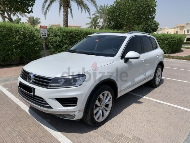 volkswagen-touareg-sport-facelift-edition-big-12
