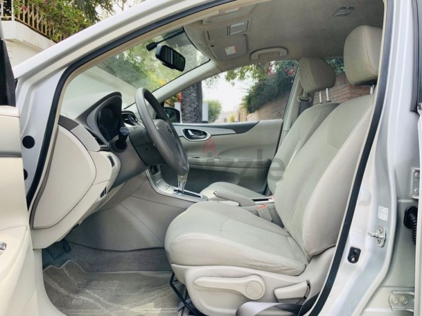 nissan-tiida-2016-model-gcc-specs-in-excellent-condition-big-3