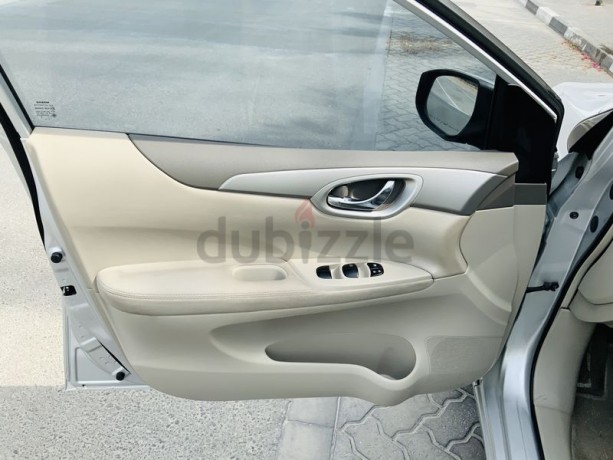 nissan-tiida-2016-model-gcc-specs-in-excellent-condition-big-1