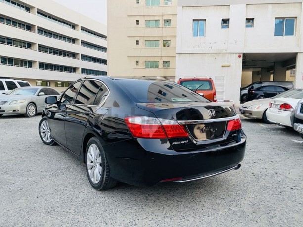 honda-accord-2014-model-gcc-specs-in-excellent-condition-big-10