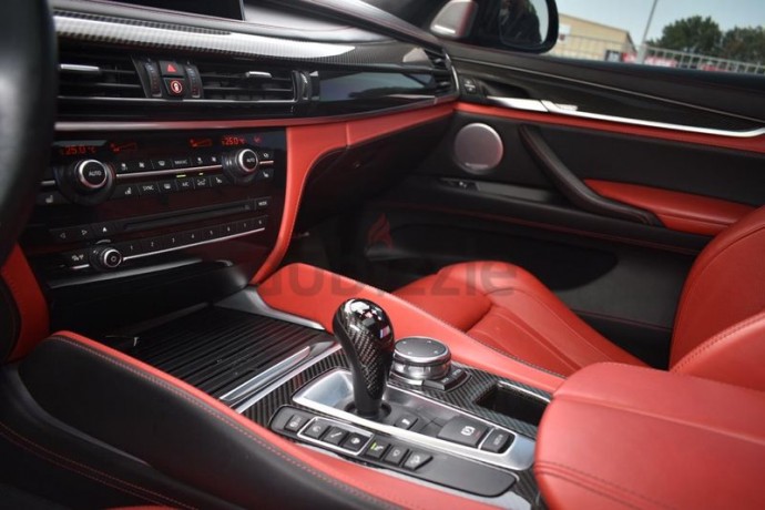 bmw-m-x6-gcc-under-warranty-2016-big-7