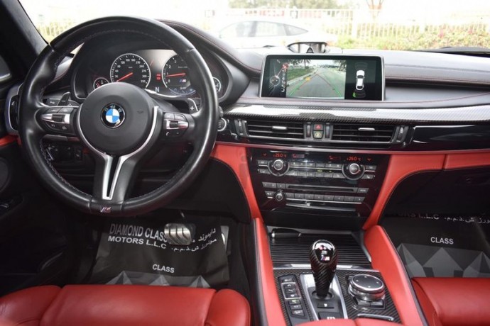 bmw-m-x6-gcc-under-warranty-2016-big-0