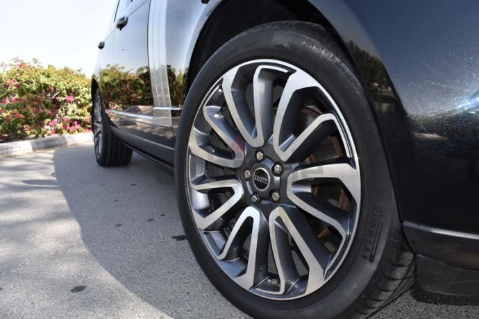 range-rover-vogue-se-full-option-supercharger-gcc-2016-big-13