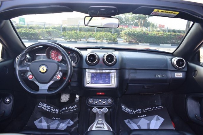 ferrari-california-gcc-under-ferrari-warranty-2012-big-3