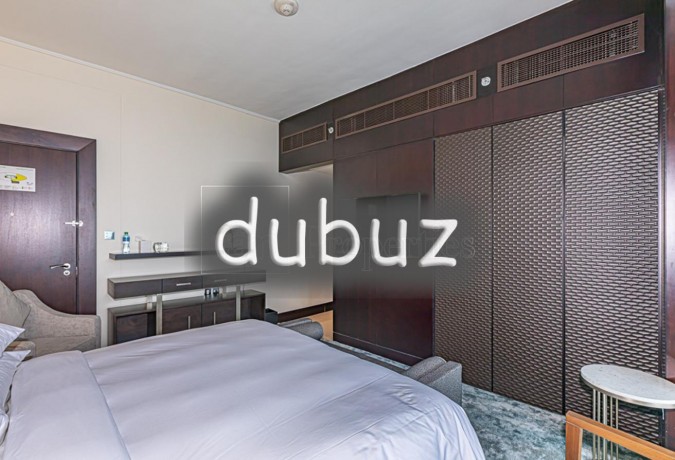 superb-4br-penthouse-in-iconic-prime-location-big-3