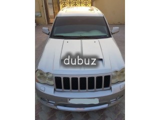 
                            
                            JEEP GRAND CHEROKEE SRT8!
                            
                        