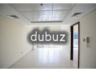 Exclusive| Vacant |Full Lake View with appliances