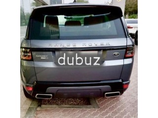 
                            
                            Range Rover Sport HSE - 2018 - GCC - Low mileage / Under Warranty
                            
                        