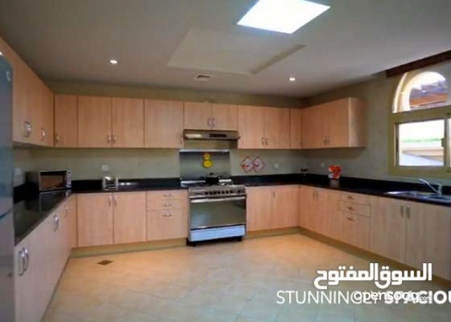 villa-for-sale-in-dubai-dubai-silicon-oasis-directly-from-the-owner-big-1