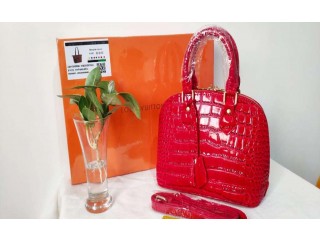 
                        Hand Bags for sale New in Abu Dhabi                                            