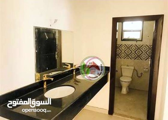 5-bedrooms-rooms-villa-in-city-for-sale-big-7