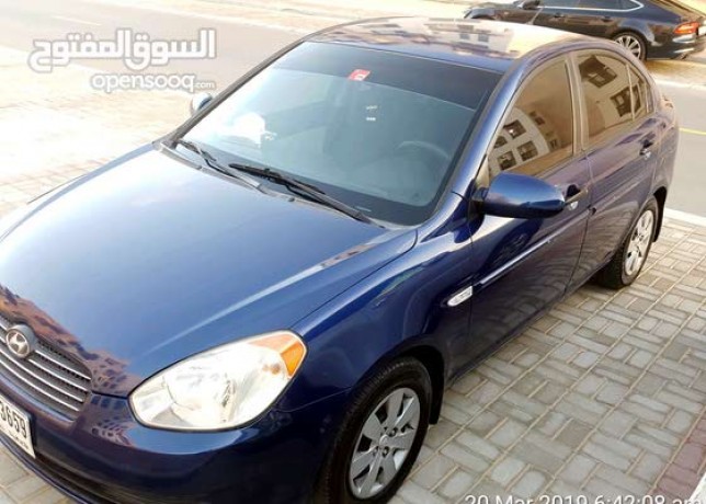 hyundai-accent-2008-big-1