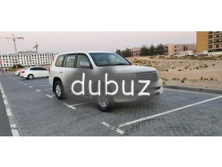 
                            
                            TOYOTA LAND CRUISER GXR FREE ACCIDENT 2011
                            
                        