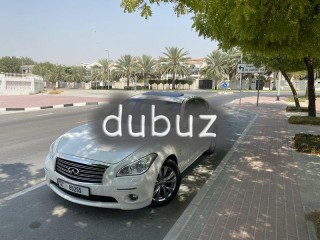 
                            
                            Infiniti Q70 Luxury GCC Full option perfect condition low km
                            
                        