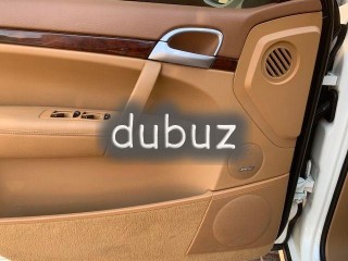 
                            
                            Porsche Cayenne S 4.8L V8 2008
                            
                        