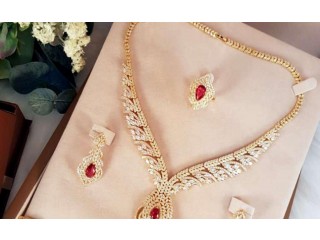 أطقم زيركون مكفولة سنتبن بعدم تغير لونها