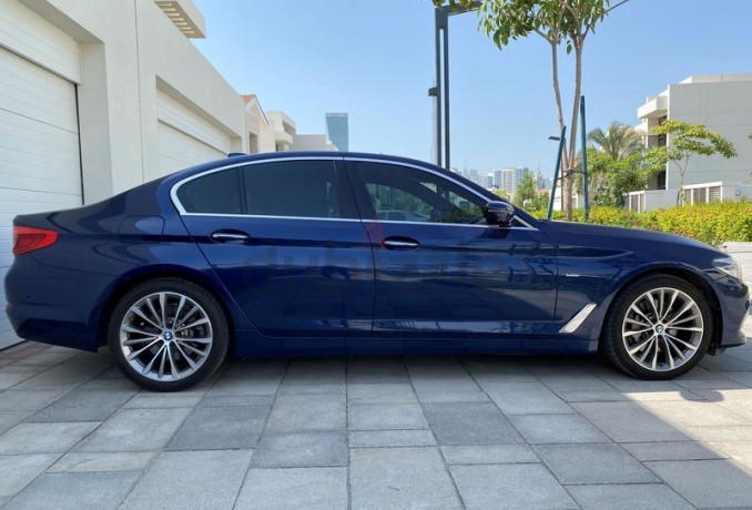 bmw-530i-luxury-line-like-new-full-option-big-16
