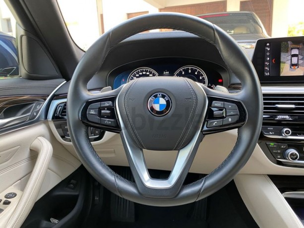 bmw-530i-luxury-line-like-new-full-option-big-3