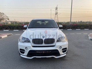 
                            
                            (1 YEAR WARRANTY)BMW X5 5.0i xDrive 2012 / GCC / FULL AGENCY SERVICE HISTORY
                            
                        