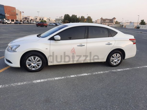 nissan-sentra-2016-gcc-spec65000-km-dubai-reg-big-2