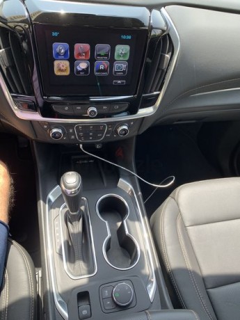 2019-traverse-ltz-premier-like-new-fully-loaded-dropped-price-due-to-financial-reasons-big-3