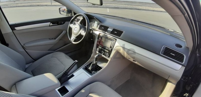 volkswagen-passat-gcc-immaculate-condition-full-service-history-big-2