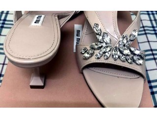 
                        كعب ميو ميو                                            