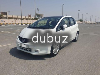 
                            
                            HONDA JAZZ 2014  1.5 - FULL OPTION FOR SALE
                            
                        