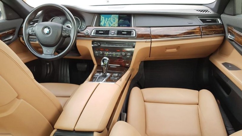special-bmw-740li-v6-turbo-radar-night-vision-cooling-seats-500-accidents-free-screens-big-6