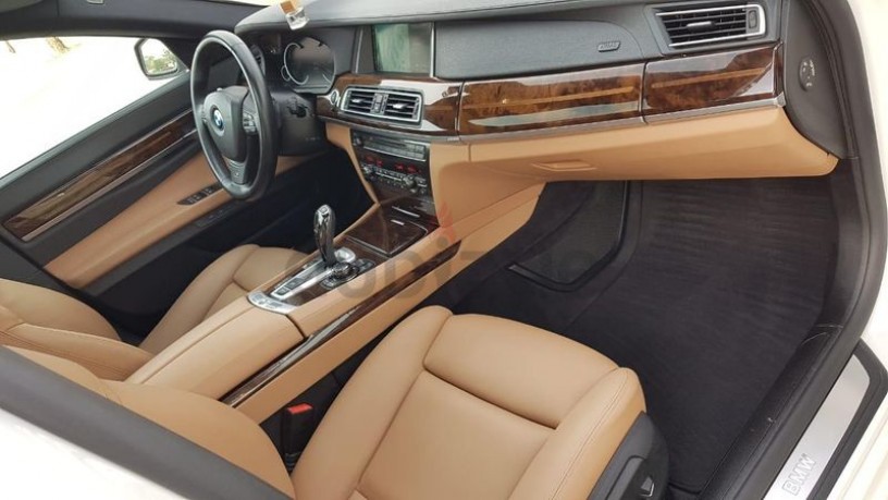 special-bmw-740li-v6-turbo-radar-night-vision-cooling-seats-500-accidents-free-screens-big-3