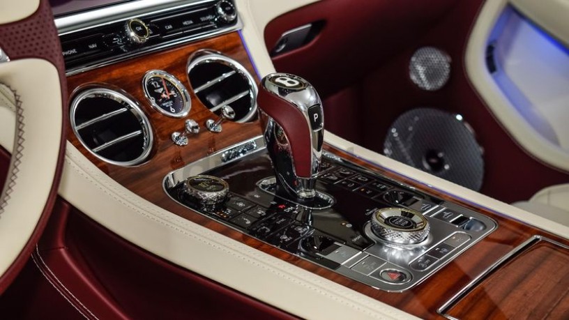 bentley-continental-gtc-first-edition-2020-brand-new-big-6