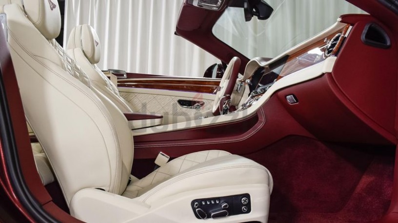 bentley-continental-gtc-first-edition-2020-brand-new-big-5