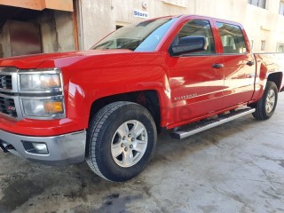 
                            
                            2014 Chevrolet Silverado LT Z71 Crew Cab 4WD
                            
                        