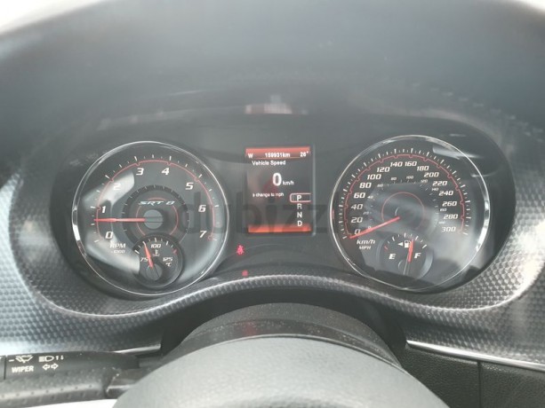 2014-dodge-charger-srt8-gcc-specs-full-service-history-big-4