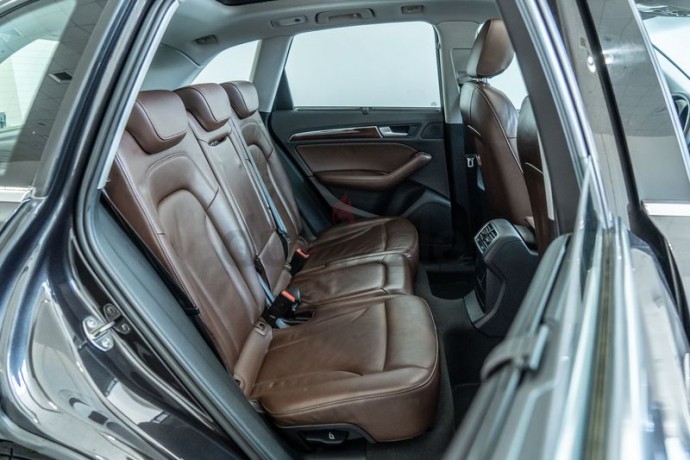 1547-pm-0-dp-q5-s-line-quattro-40tfsi-full-service-history-big-2