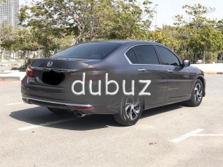 
                            
                            Honda Accord 2017 in excellent condition like new
                            
                        