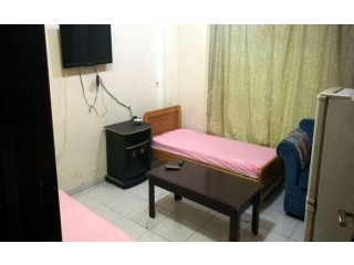 
                        سرير لشخص غرفة ثنائية الشارقة التعاون                                            