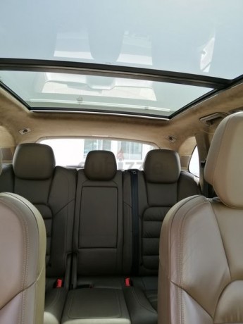 immaculate-porsche-cayenne-turbo-big-6
