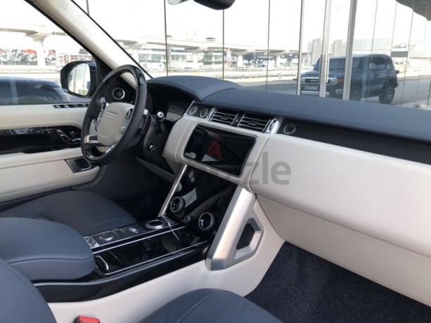 range-rover-vogue-se-supercharged-brand-new-5-year-warranty-3-year-service-contract-big-3