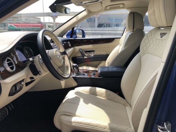 bentley-bentayga-w12-gcc-big-4