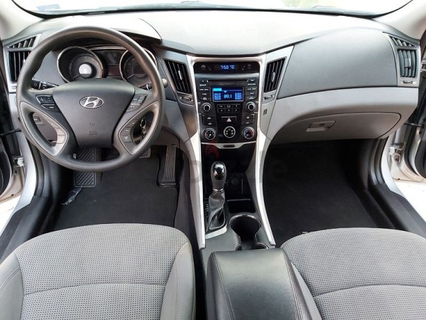 hyundai-sonata-2014mid-optioncruise-controlperfect-condition-big-2