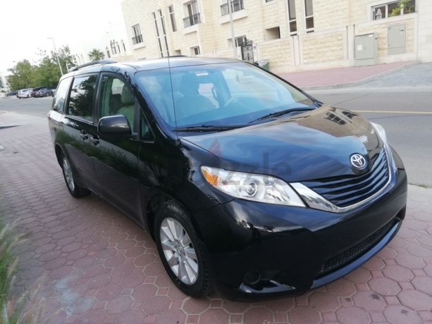 toyota-sienna-2014leawd-v6-fully-automaticfresh-importperfect-conditioncustom-papers-big-9