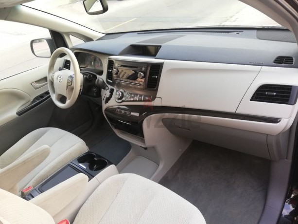 toyota-sienna-2014leawd-v6-fully-automaticfresh-importperfect-conditioncustom-papers-big-2