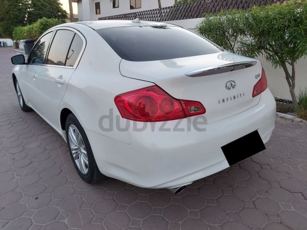 infiniti-q40-2015v6top-optionsunroofleather-seatsfresh-import-big-9
