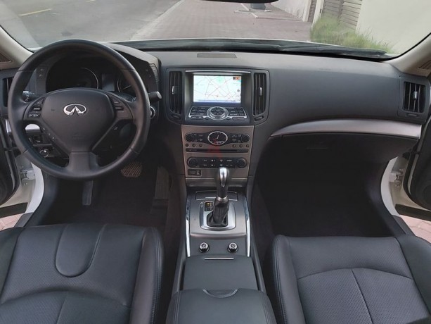 infiniti-q40-2015v6top-optionsunroofleather-seatsfresh-import-big-5