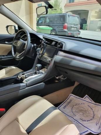 honda-civic-rs-turbo-gcc-under-warranty-big-0