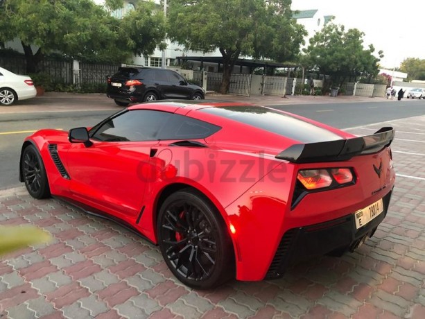 corvette-zo6-big-3