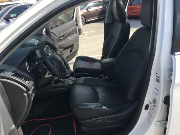 mitsubishi-asx-glx-4wd-moonroof-big-5