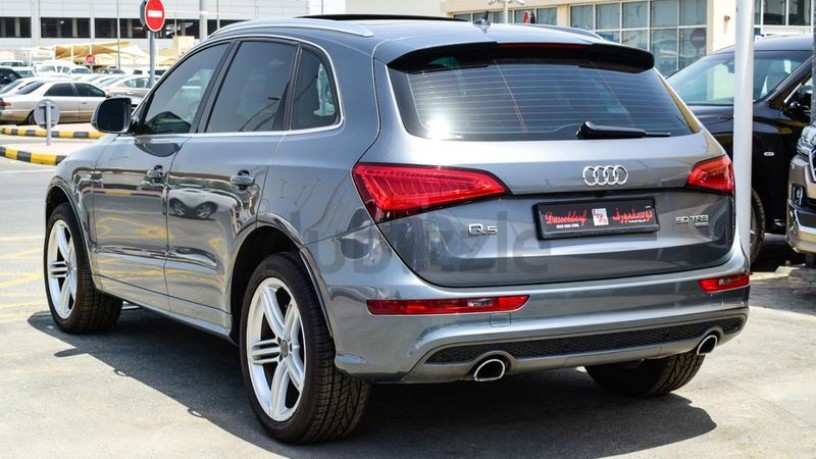 audi-q5-sline-v6-30l-gcc-accident-free-no-paint-big-15