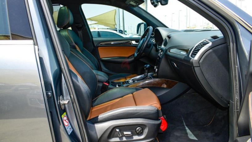audi-q5-sline-v6-30l-gcc-accident-free-no-paint-big-4